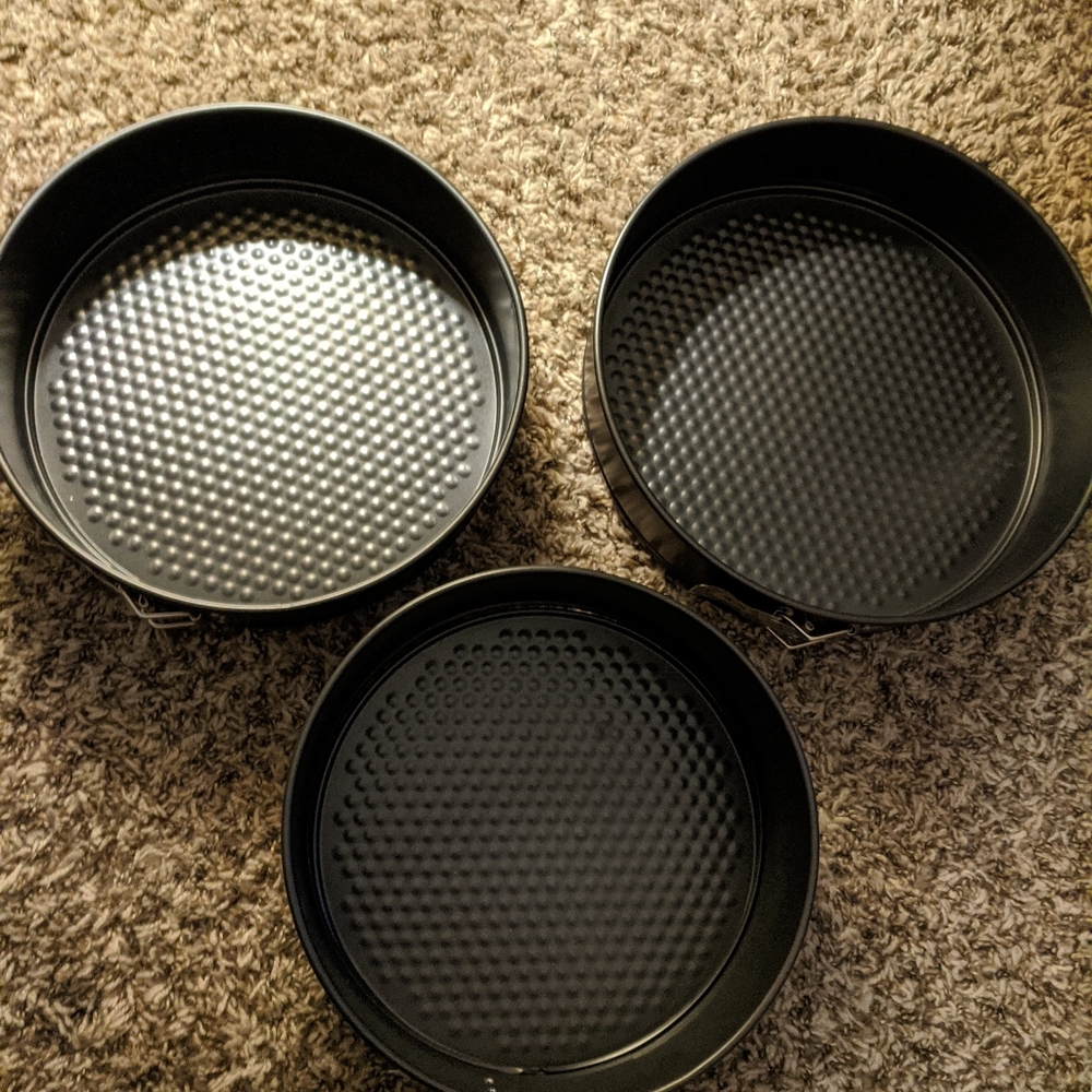 NEW! Bakeware - Picture 3 of 5